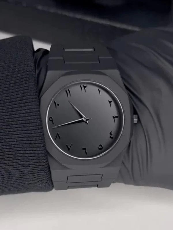 All-Black Quartz Watch Sleek & -Stylish Analog Watch for Mens